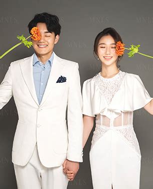 郑州韩式婚纱摄影怎么收费